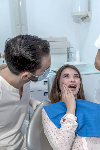 Best Broken or Cracked Tooth Emergency Dentist in Aiea, HI